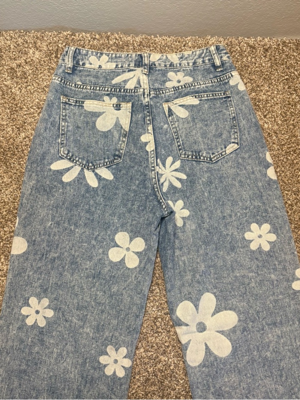 SHEIN Light Blue Floral Straight Leg Jeans - Picture 12 of 12